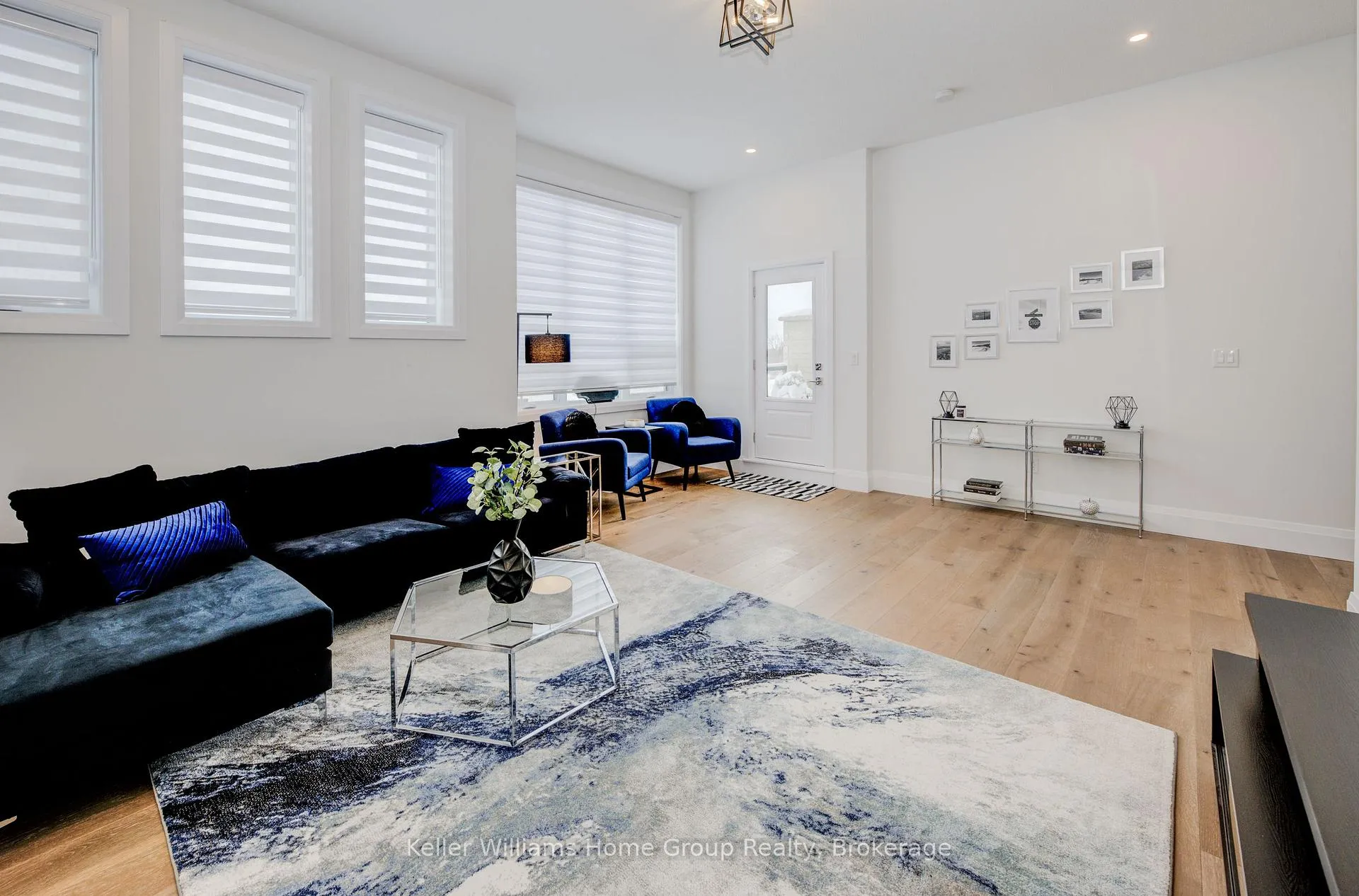 Photo 16 of 2 Nicholas Way, Guelph, Victoria North — HOMEH