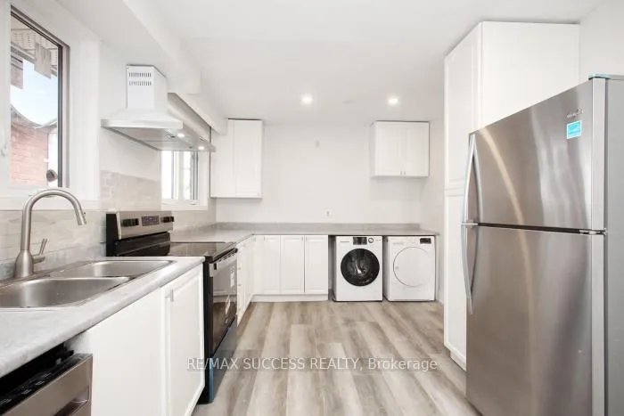 Photo 11 of 33 Shadyside Avenue, Hamilton, Burkholme — HOMEH