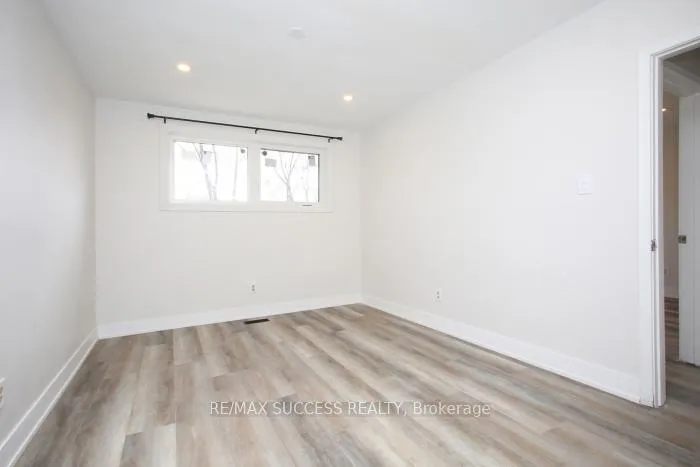 Photo 17 of 33 Shadyside Avenue, Hamilton, Burkholme — HOMEH