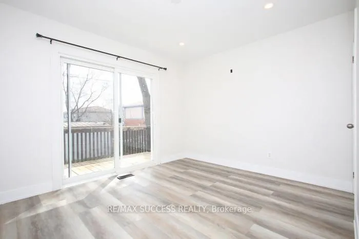 Photo 22 of 33 Shadyside Avenue, Hamilton, Burkholme — HOMEH