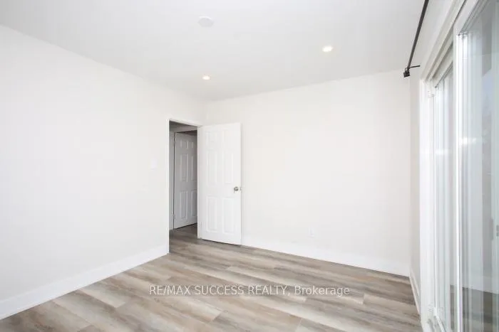 Photo 24 of 33 Shadyside Avenue, Hamilton, Burkholme — HOMEH