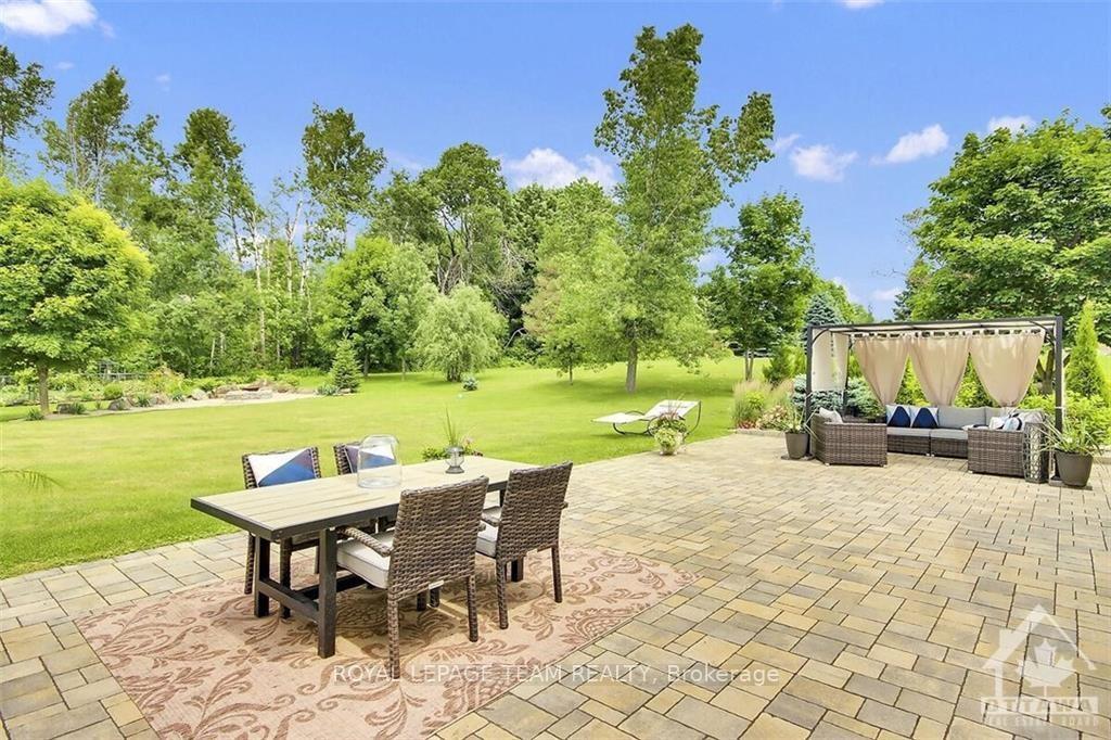 Photo 12 of 6219 Elkwood Drive, Ottawa, Greely — HOMEH