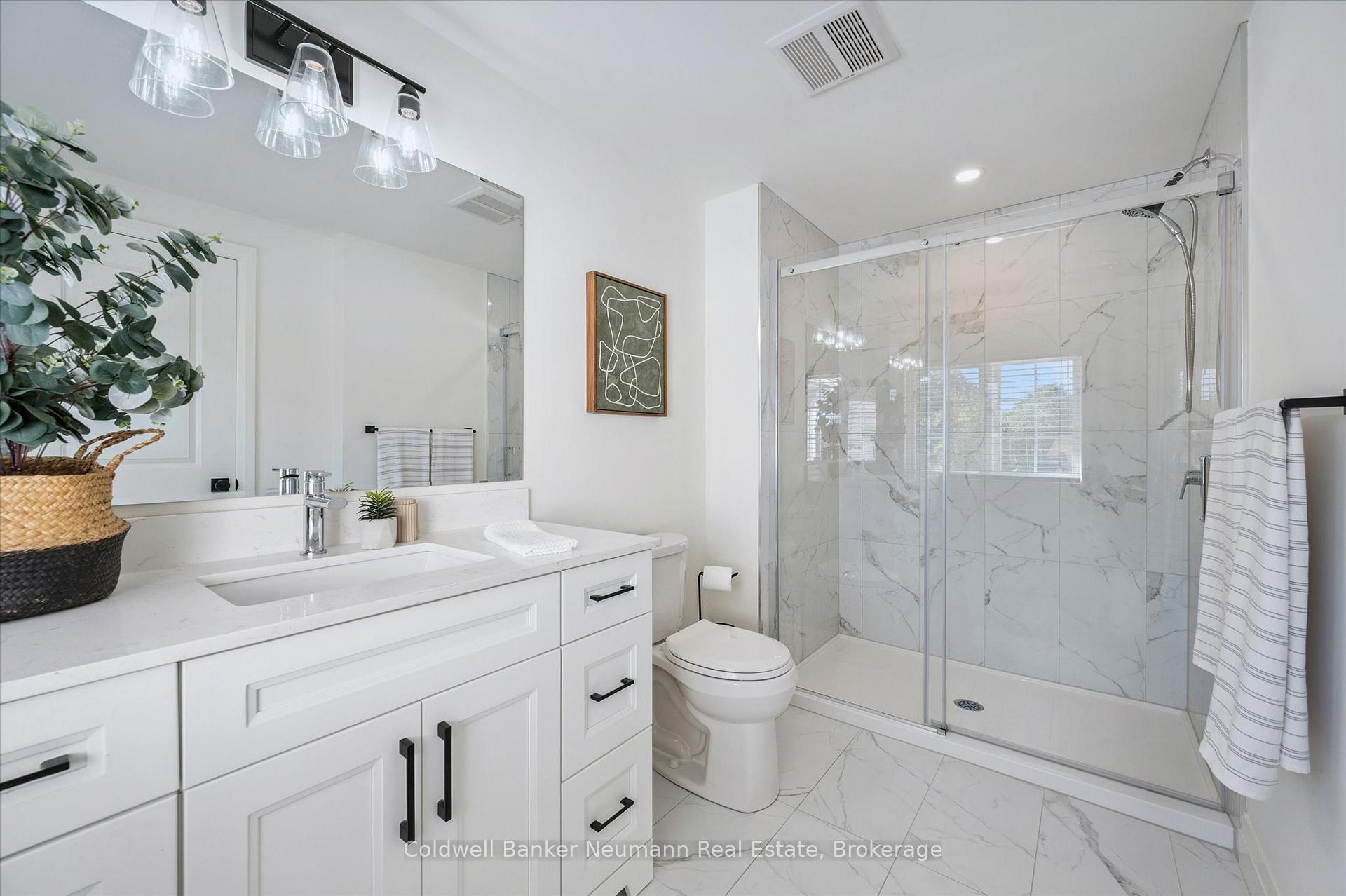 Photo 18 of 126 Farley Drive, Guelph, Pineridge/Westminster Woods — HOMEH