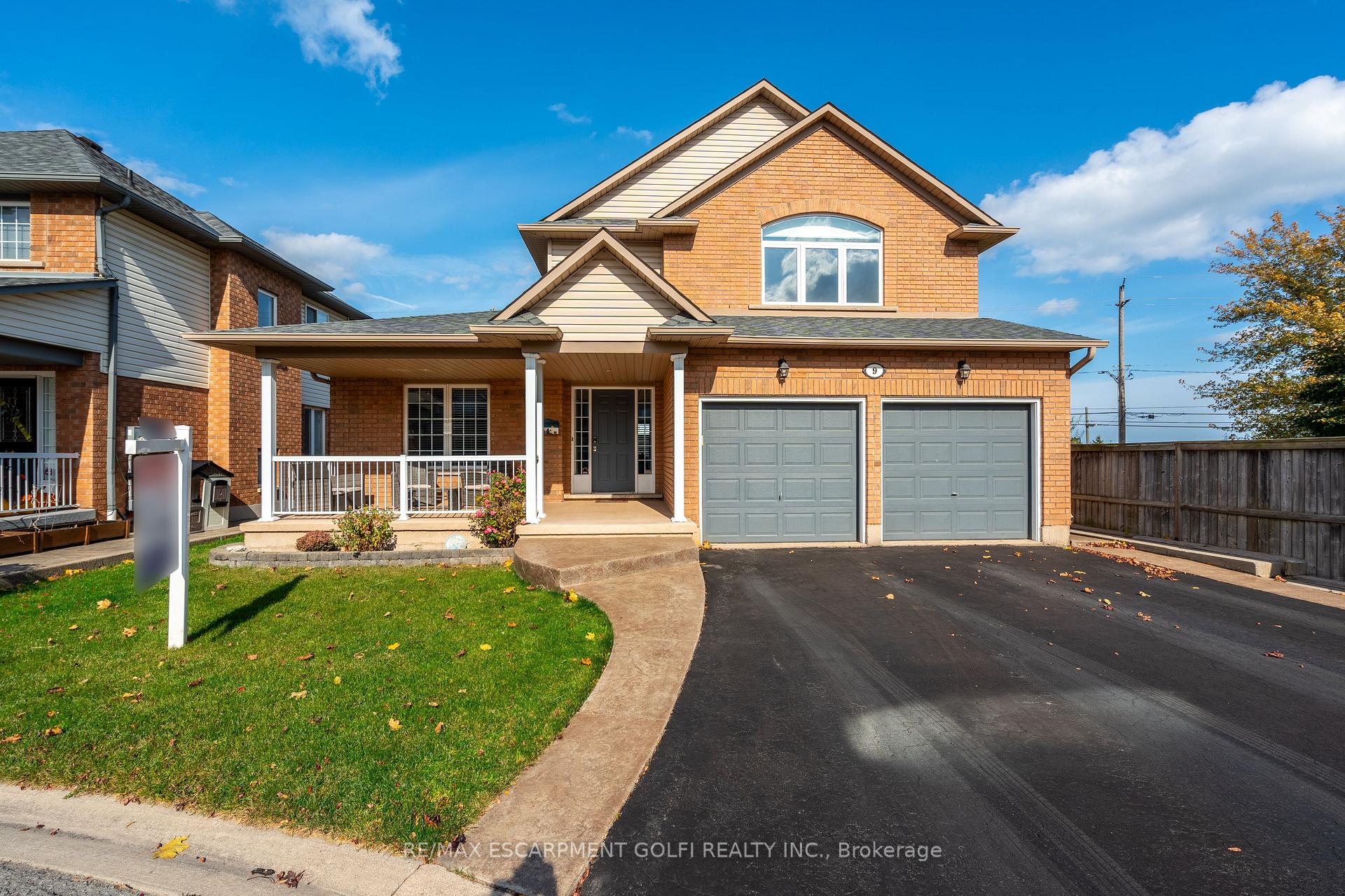 Front of 9 Vidal Court
