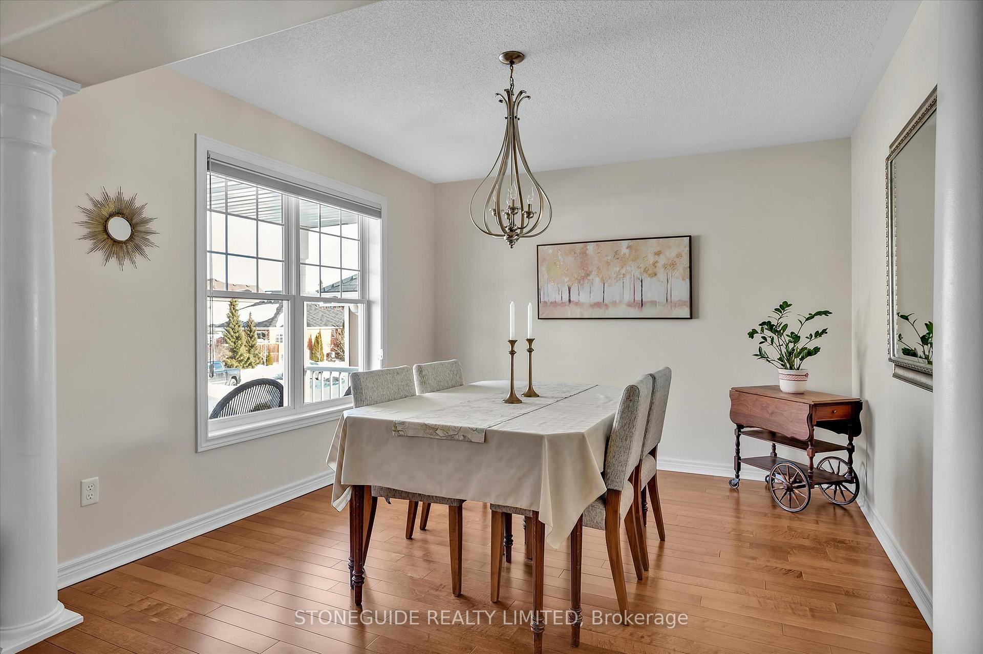 Photo 4 of 270 Bowen Drive, Peterborough, Northcrest Ward 5 — HOMEH