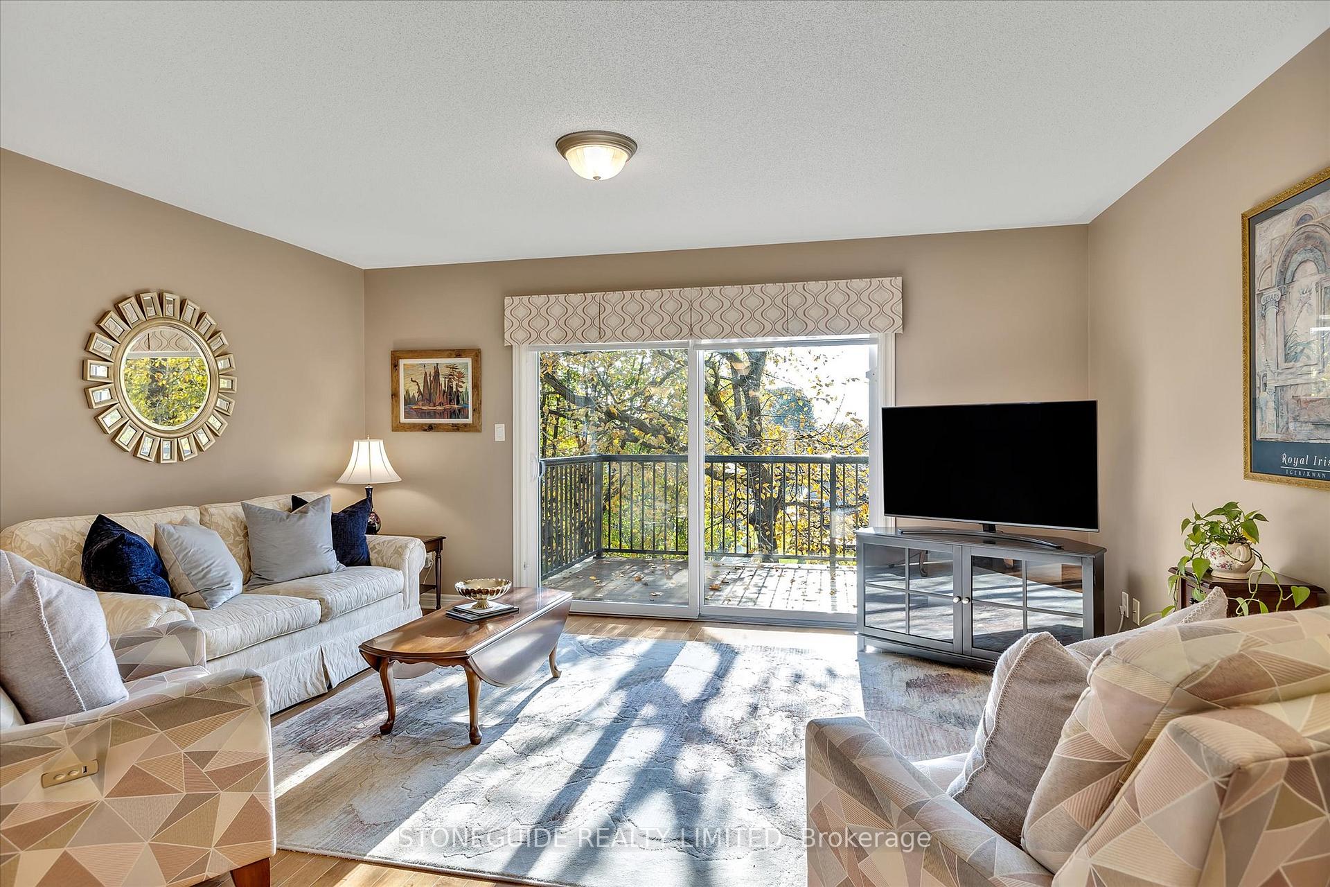 Photo 15 of 270 Bowen Drive, Peterborough, Northcrest Ward 5 — HOMEH