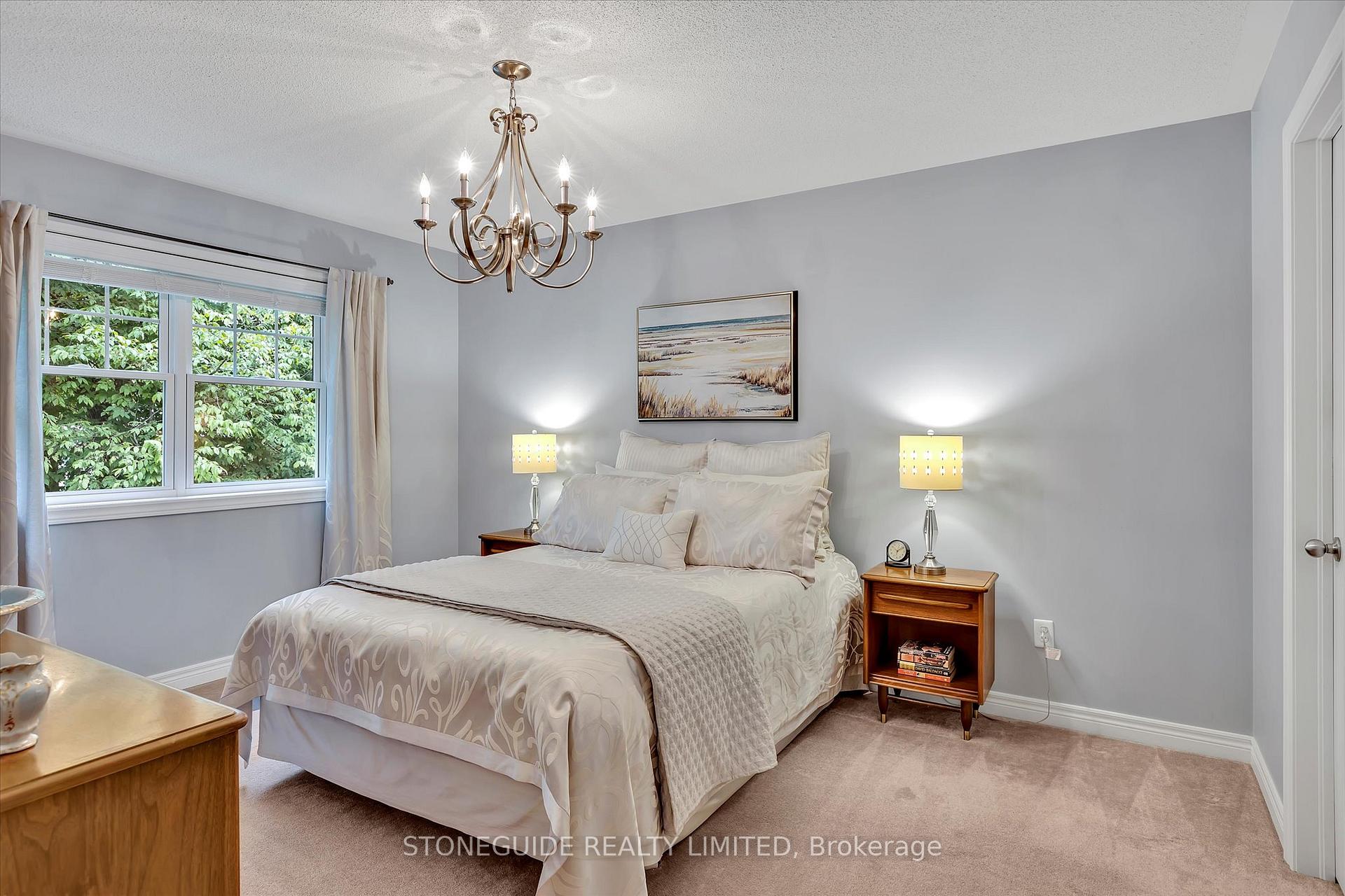 Photo 17 of 270 Bowen Drive, Peterborough, Northcrest Ward 5 — HOMEH