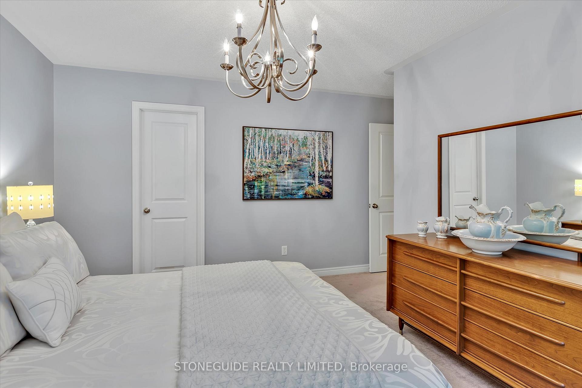 Photo 18 of 270 Bowen Drive, Peterborough, Northcrest Ward 5 — HOMEH
