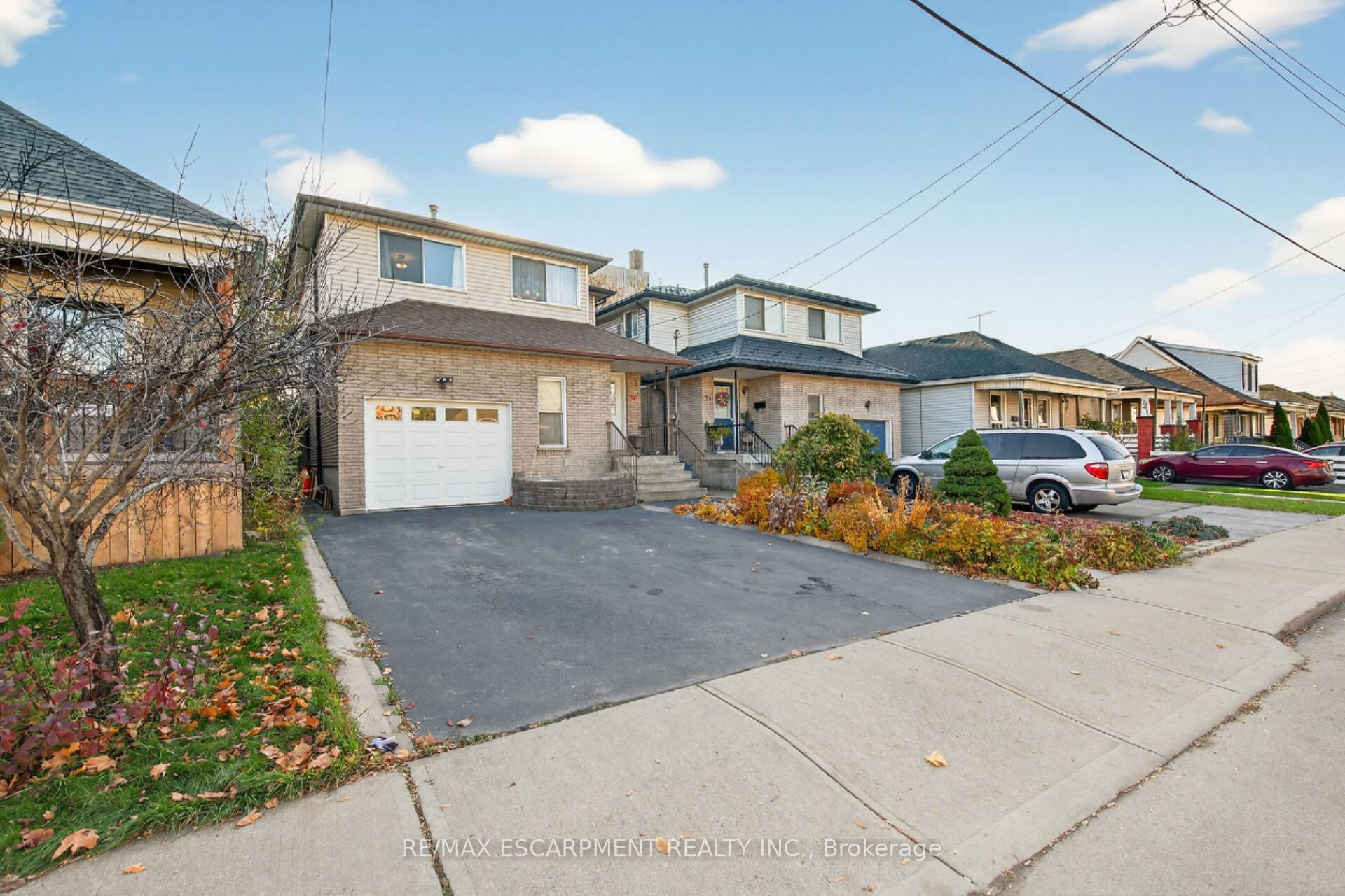 Photo 4 of 36 Cluny Avenue, Hamilton, Crown Point — HOMEH