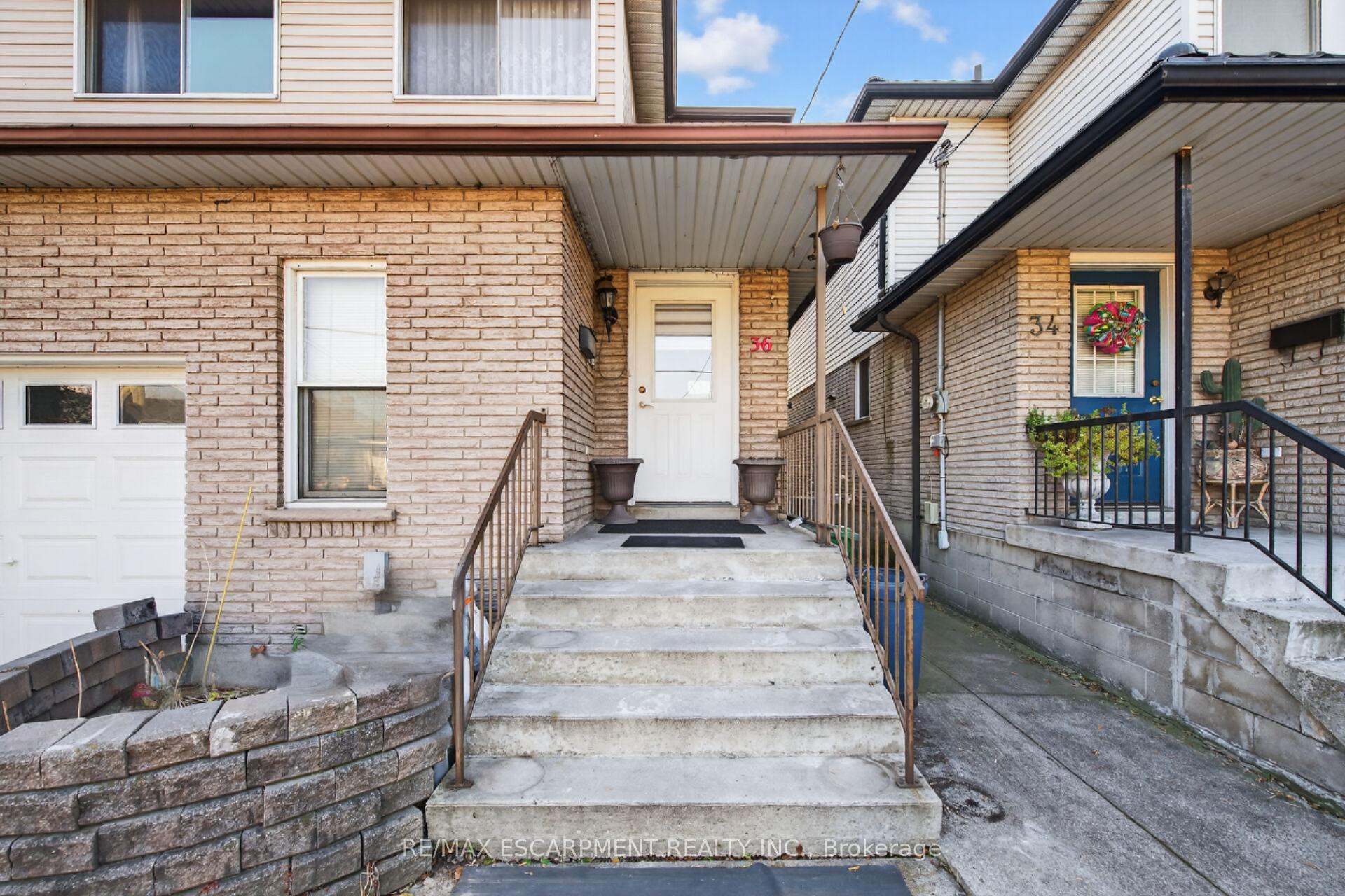 Photo 5 of 36 Cluny Avenue, Hamilton, Crown Point — HOMEH