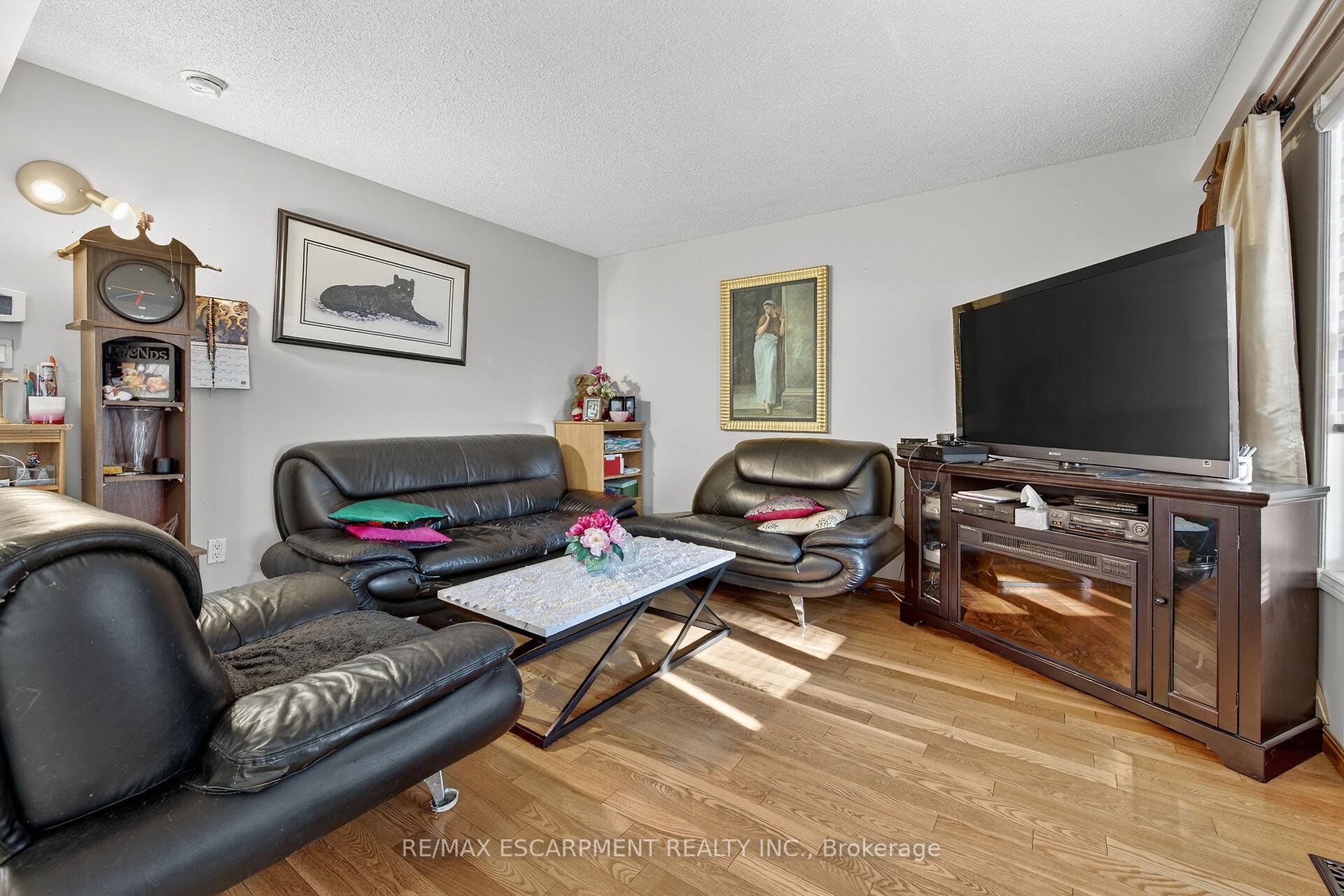 Photo 18 of 36 Cluny Avenue, Hamilton, Crown Point — HOMEH
