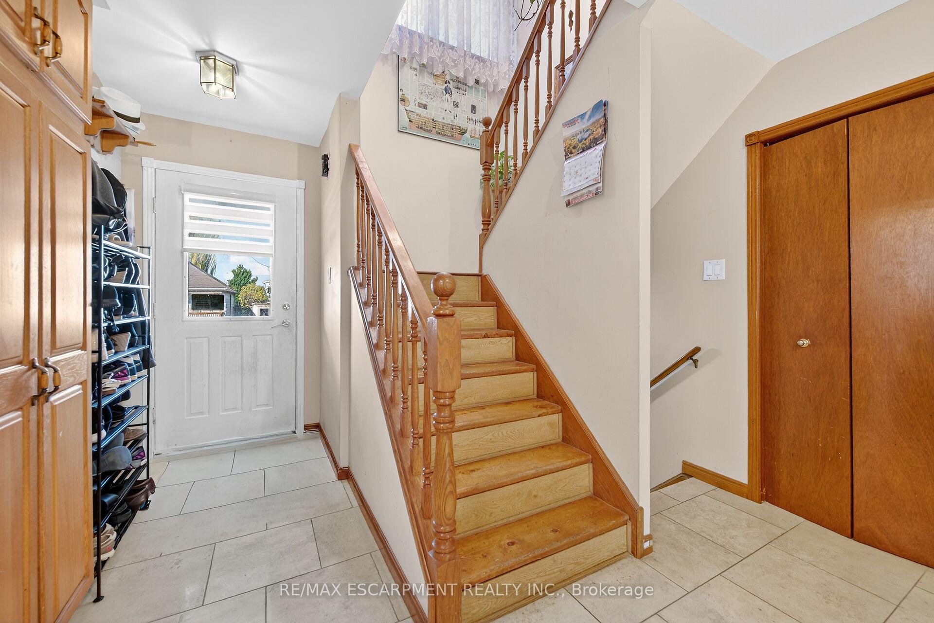 Photo 23 of 36 Cluny Avenue, Hamilton, Crown Point — HOMEH