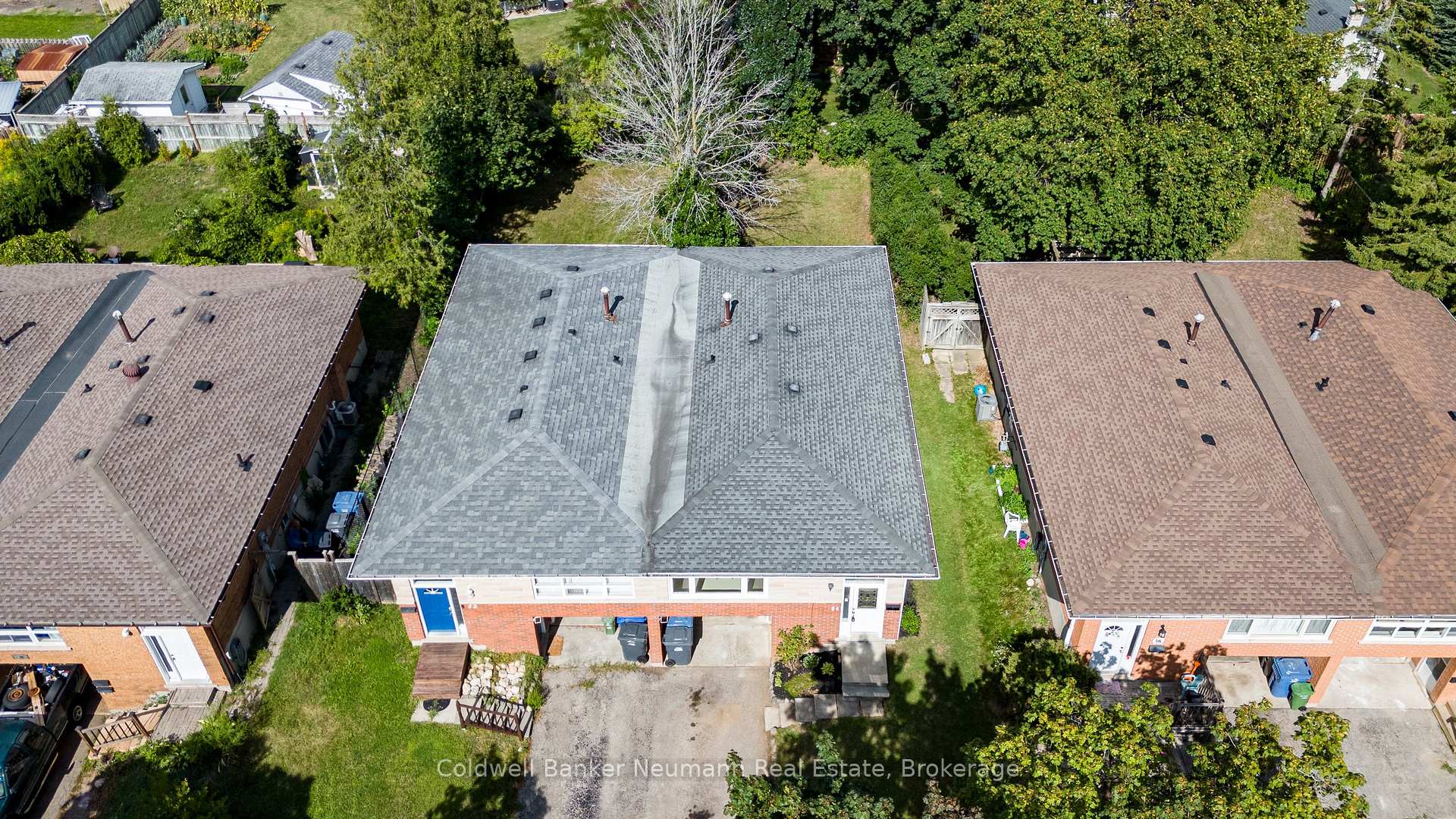 Photo 38 of 54 Conroy Crescent, Guelph, Dovercliffe Park/Old University — HOMEH