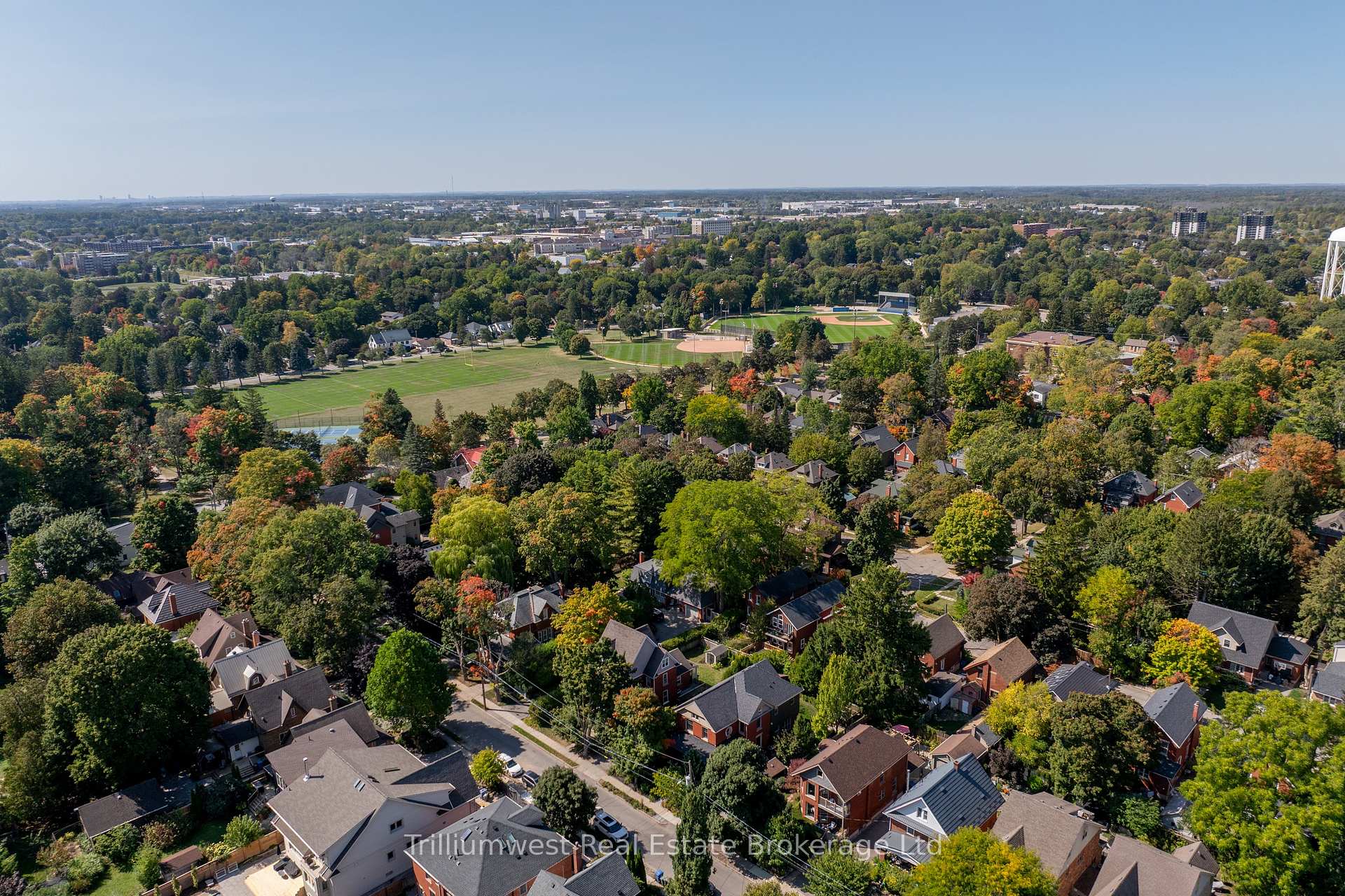 Photo 45 of 33 Mont Street, Guelph, Exhibition Park — HOMEH