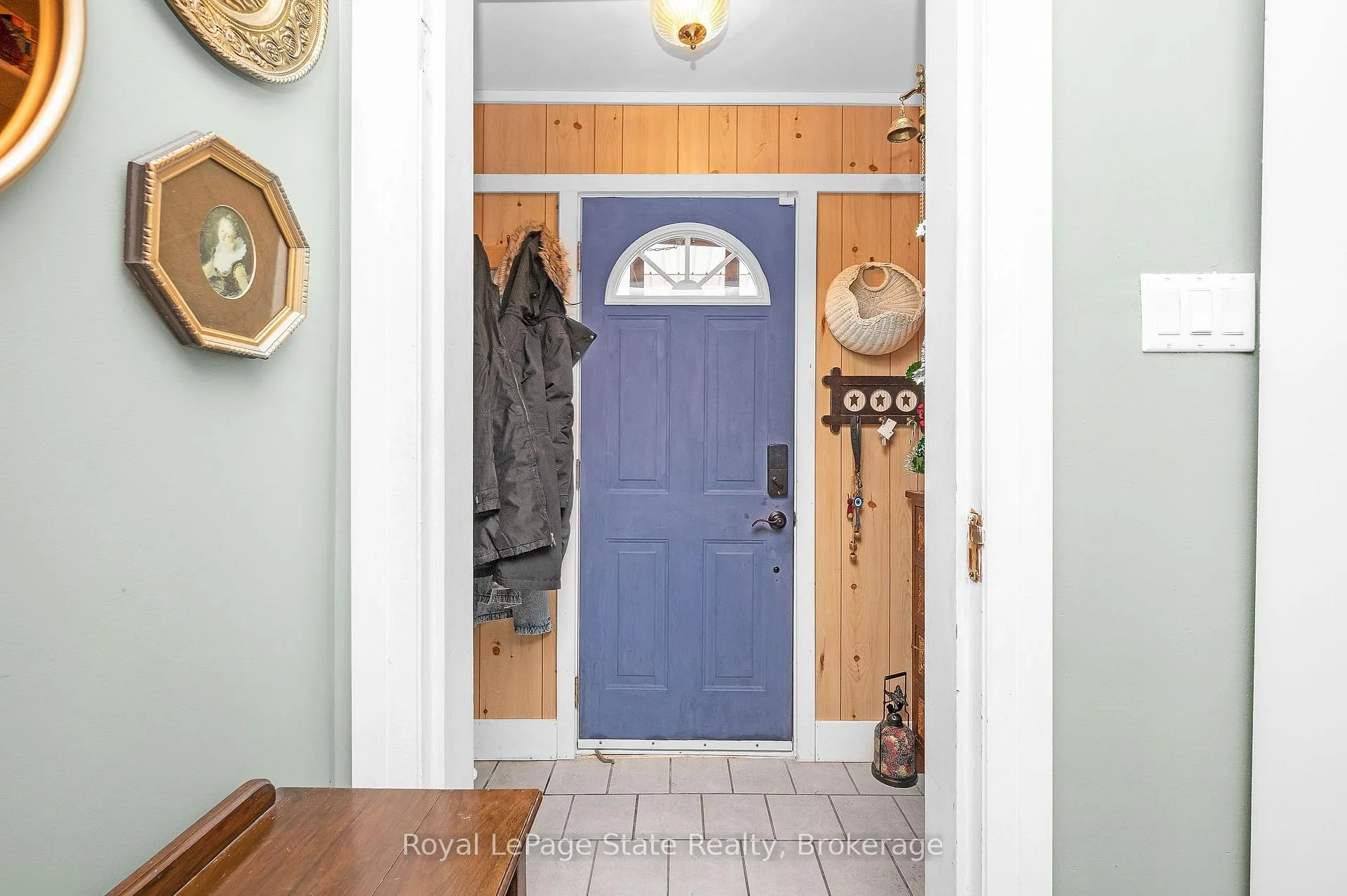 Photo 8 of 2323 56 Highway, Hamilton, Rural Glanbrook — HOMEH