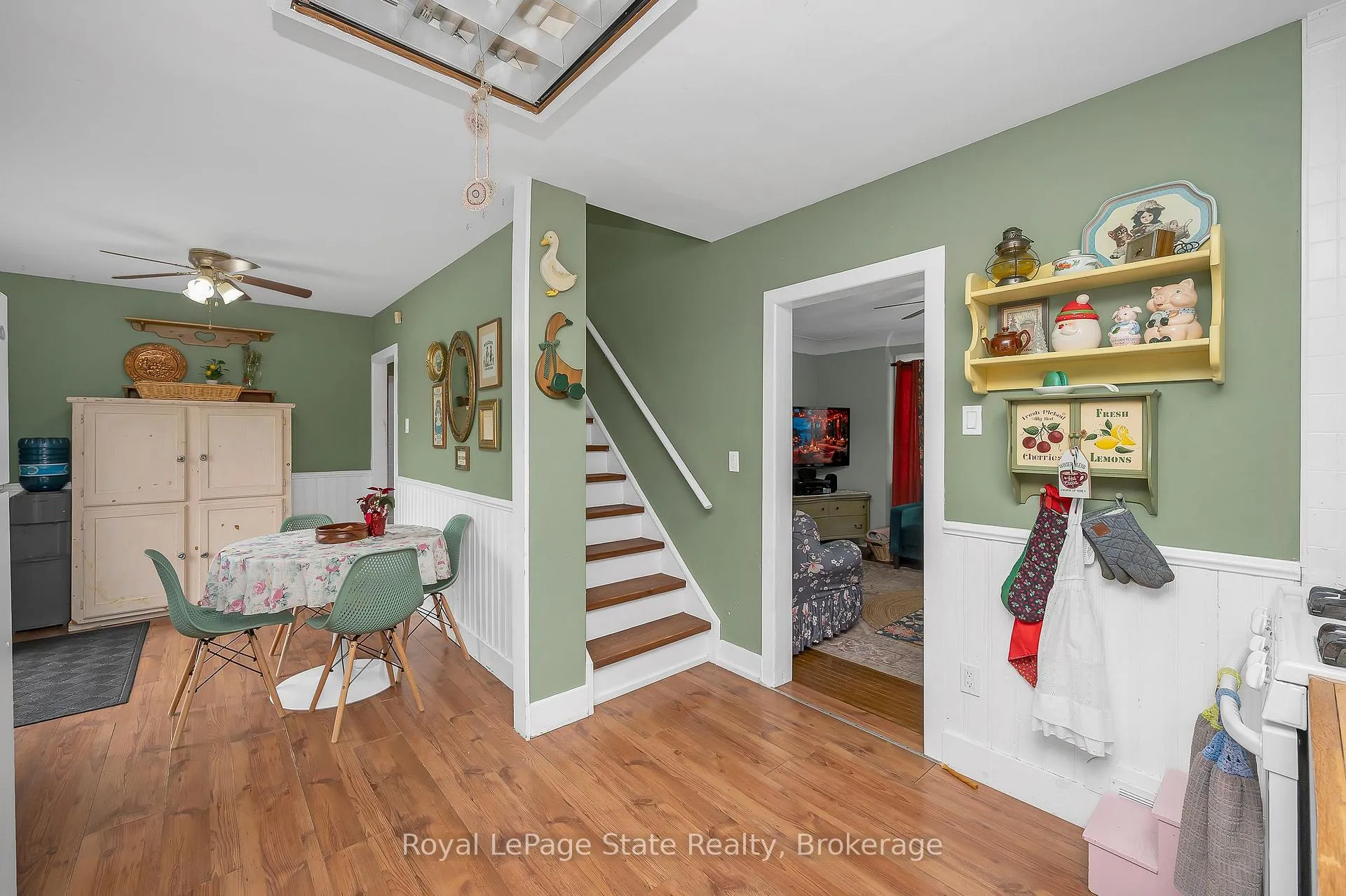 Photo 11 of 2323 56 Highway, Hamilton, Rural Glanbrook — HOMEH