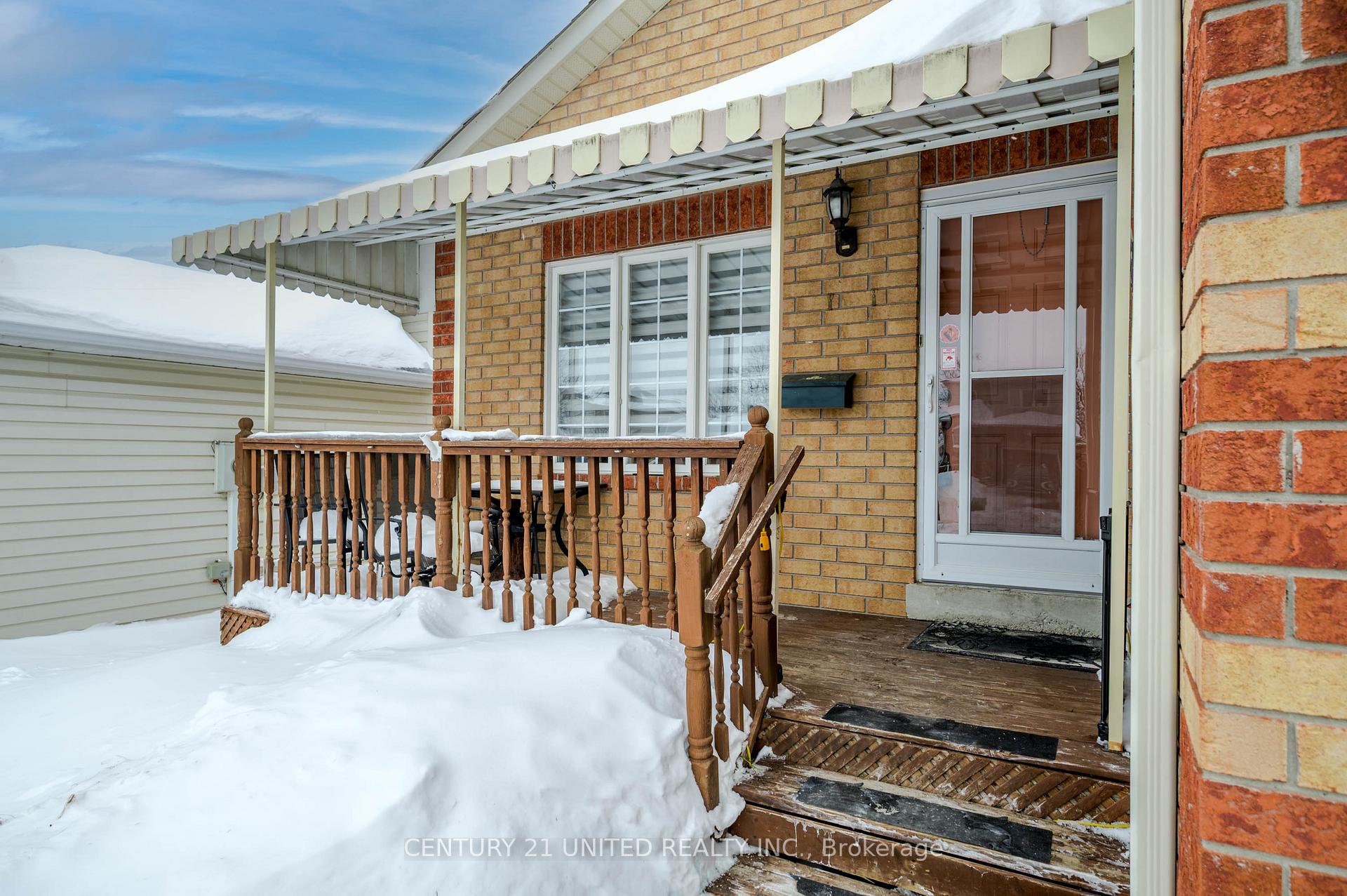 Photo 3 of 705 Trailview Drive, Peterborough, Ashburnham Ward 4 — HOMEH