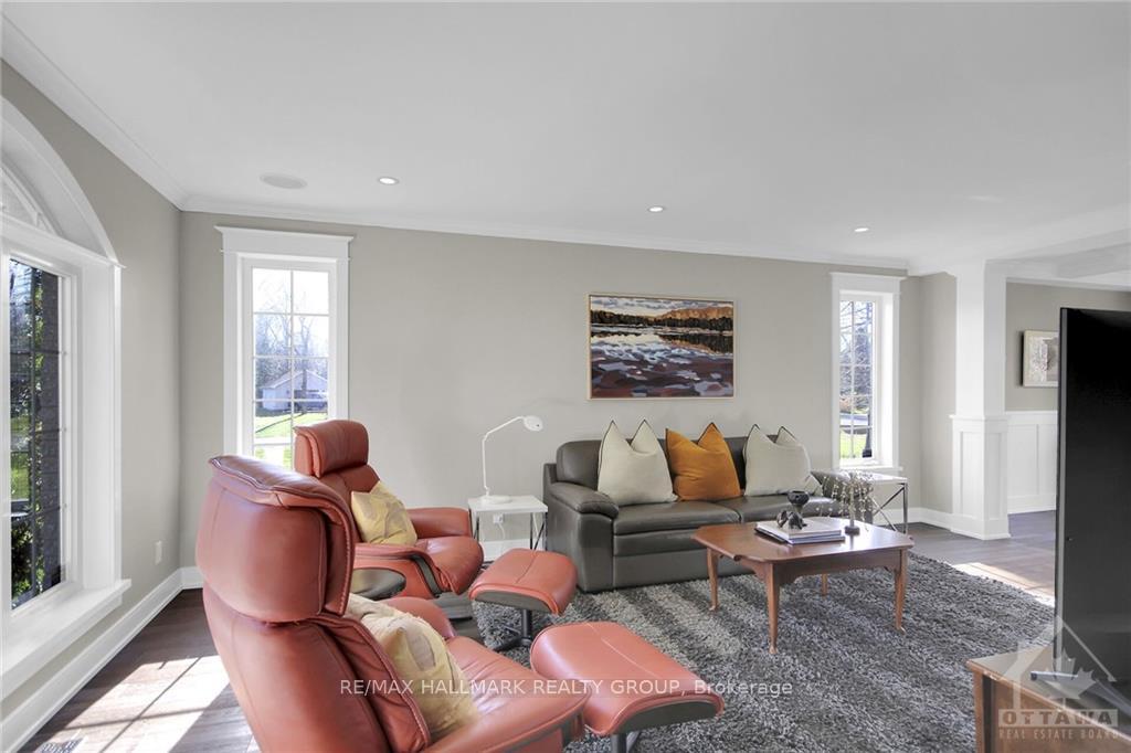 Photo 9 of 1598 Shauna Crescent, Ottawa, Greely — HOMEH