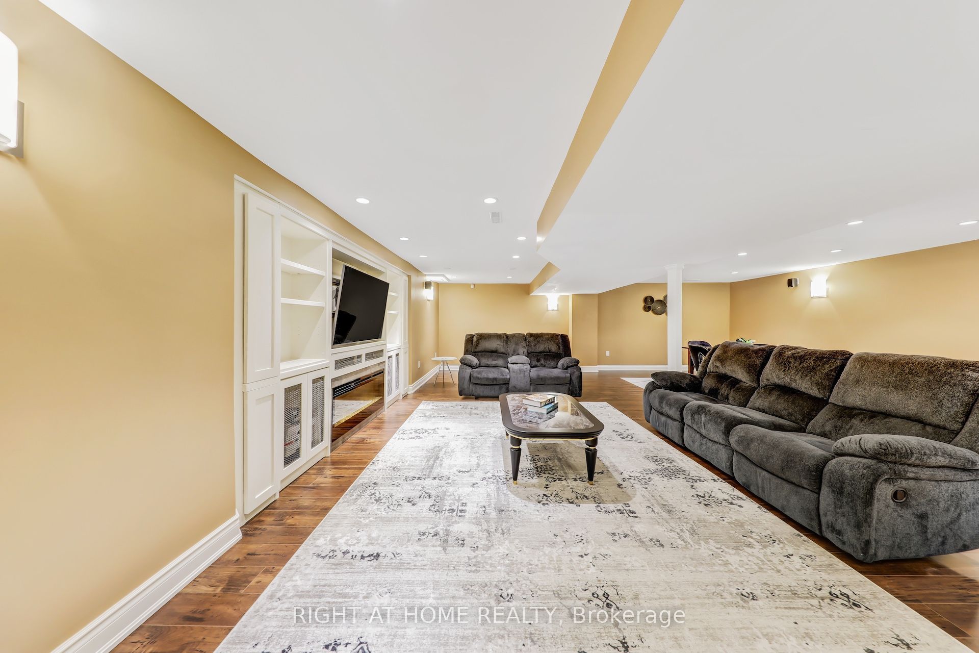 Photo 91 of 20 Woburn Drive, Vaughan, Islington Woods — HOMEH