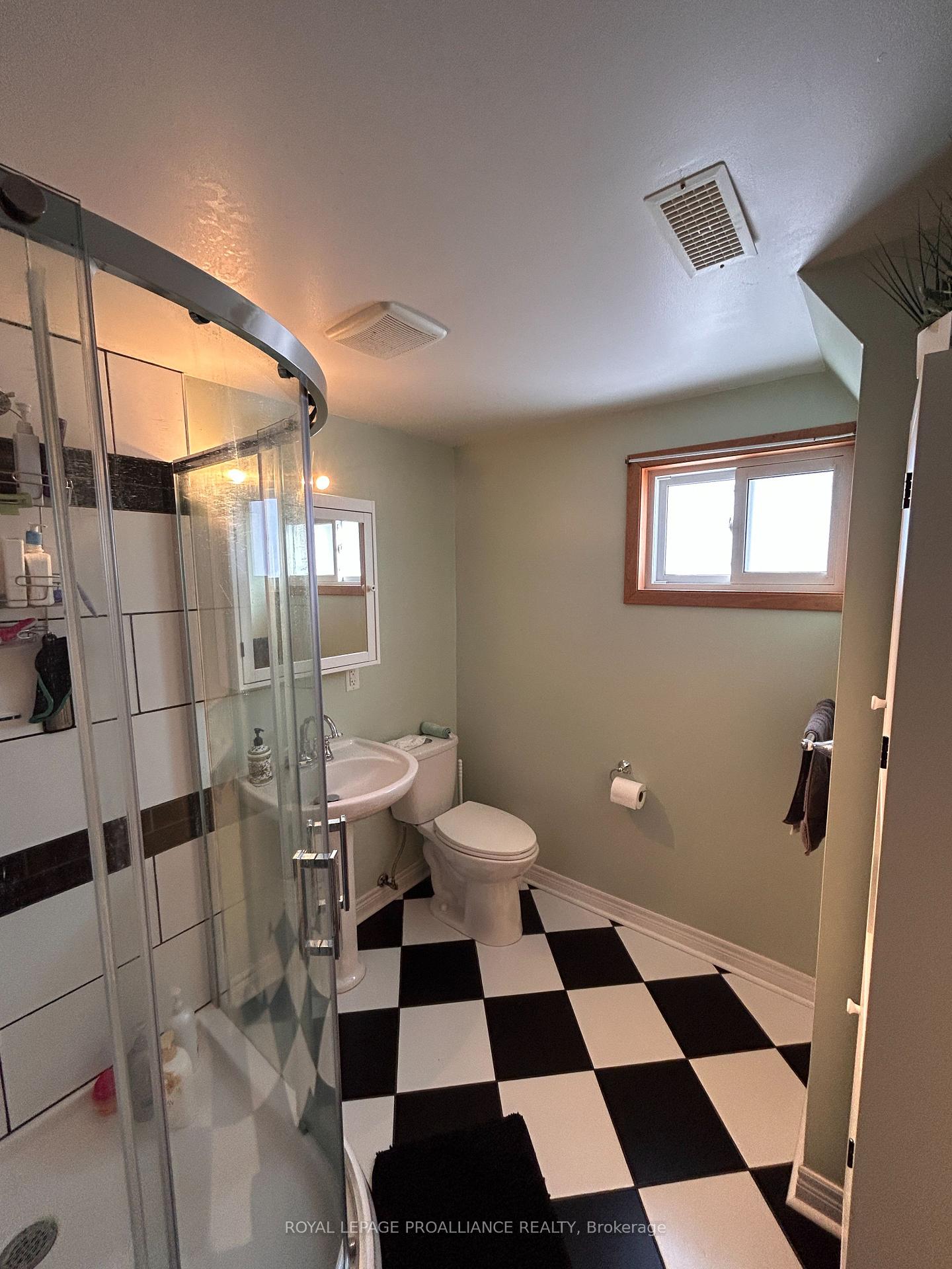 Photo 16 of 23 Finchurst Road, Peterborough, Ashburnham Ward 4 — HOMEH