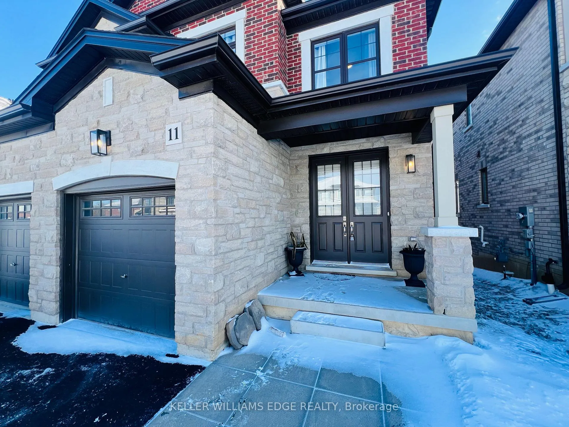 Photo 2 of 11 Cherry Blossom Heights, Hamilton, Sheldon — HOMEH