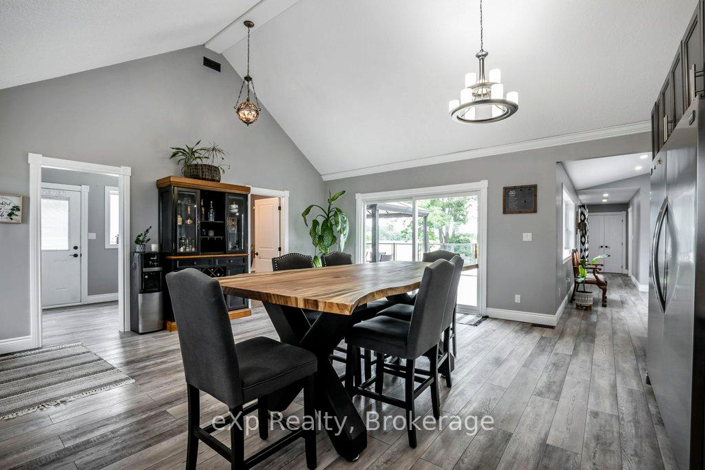 Photo 6 of 20 Brant Road, Brant, Paris — HOMEH