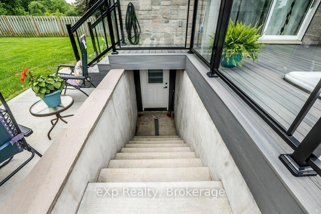 Photo 14 of 20 Brant Road, Brant, Paris — HOMEH
