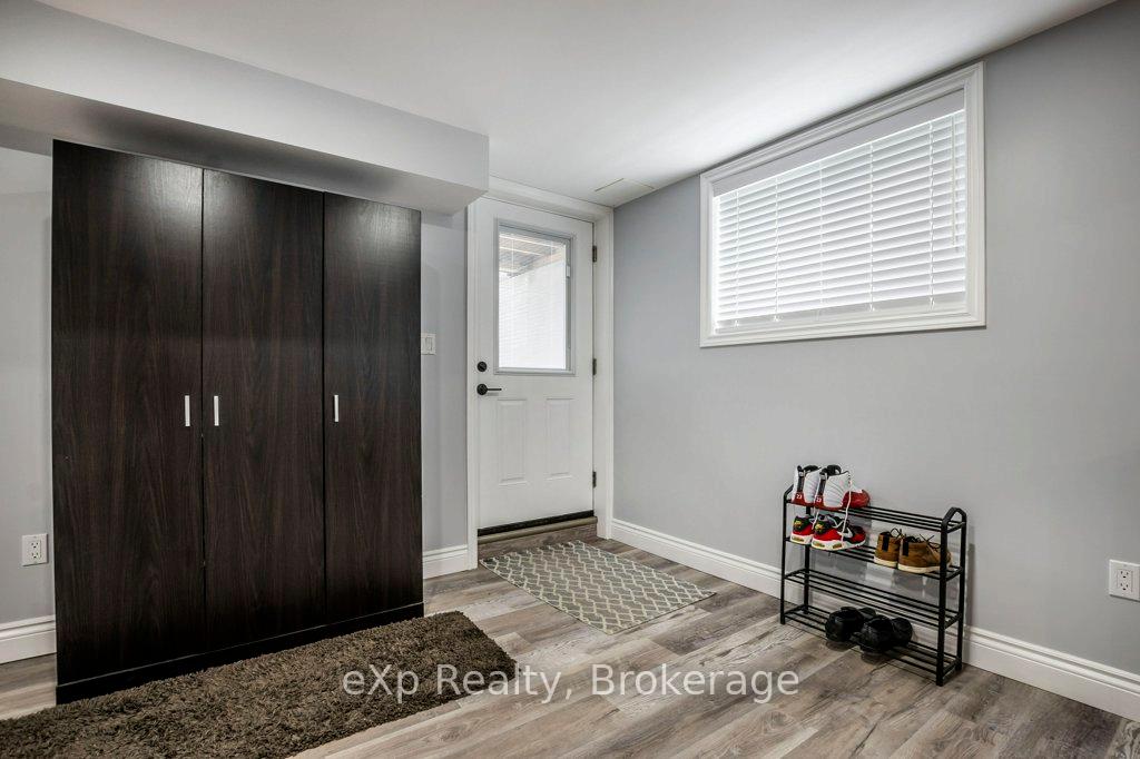 Photo 15 of 20 Brant Road, Brant, Paris — HOMEH