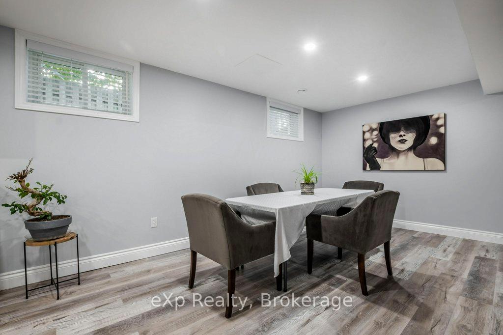 Photo 12 of 20 Brant Road, Brant, Paris — HOMEH