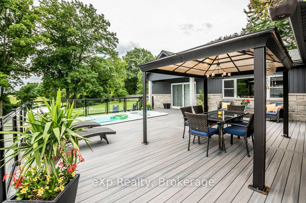 Photo 27 of 20 Brant Road, Brant, Paris — HOMEH