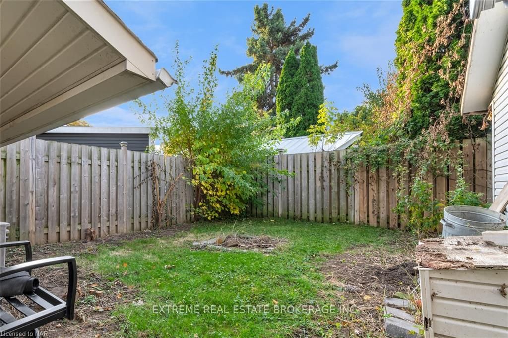 Photo 26 of 38 Kerman Avenue, Grimsby, Grimsby West — HOMEH
