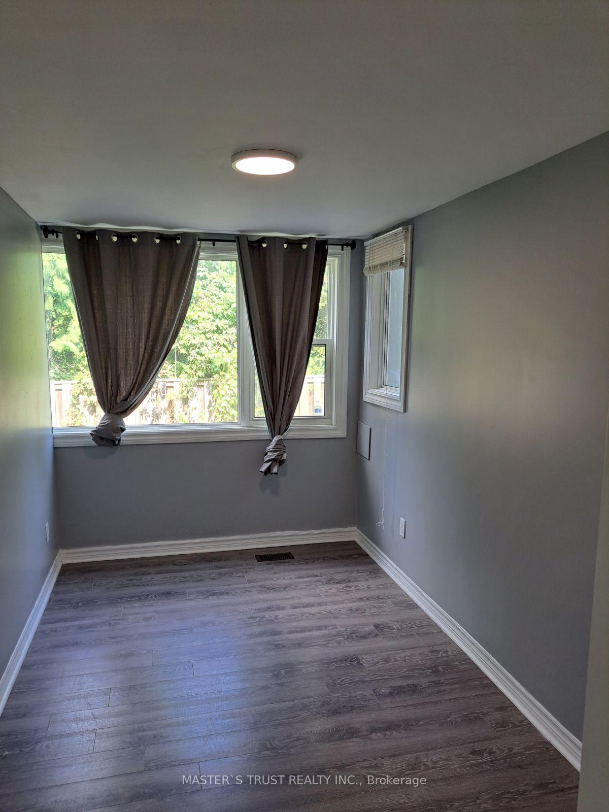 Photo 8 of Unit Unit 2, 286 Georgian Drive, Barrie, Georgian Drive — HOMEH