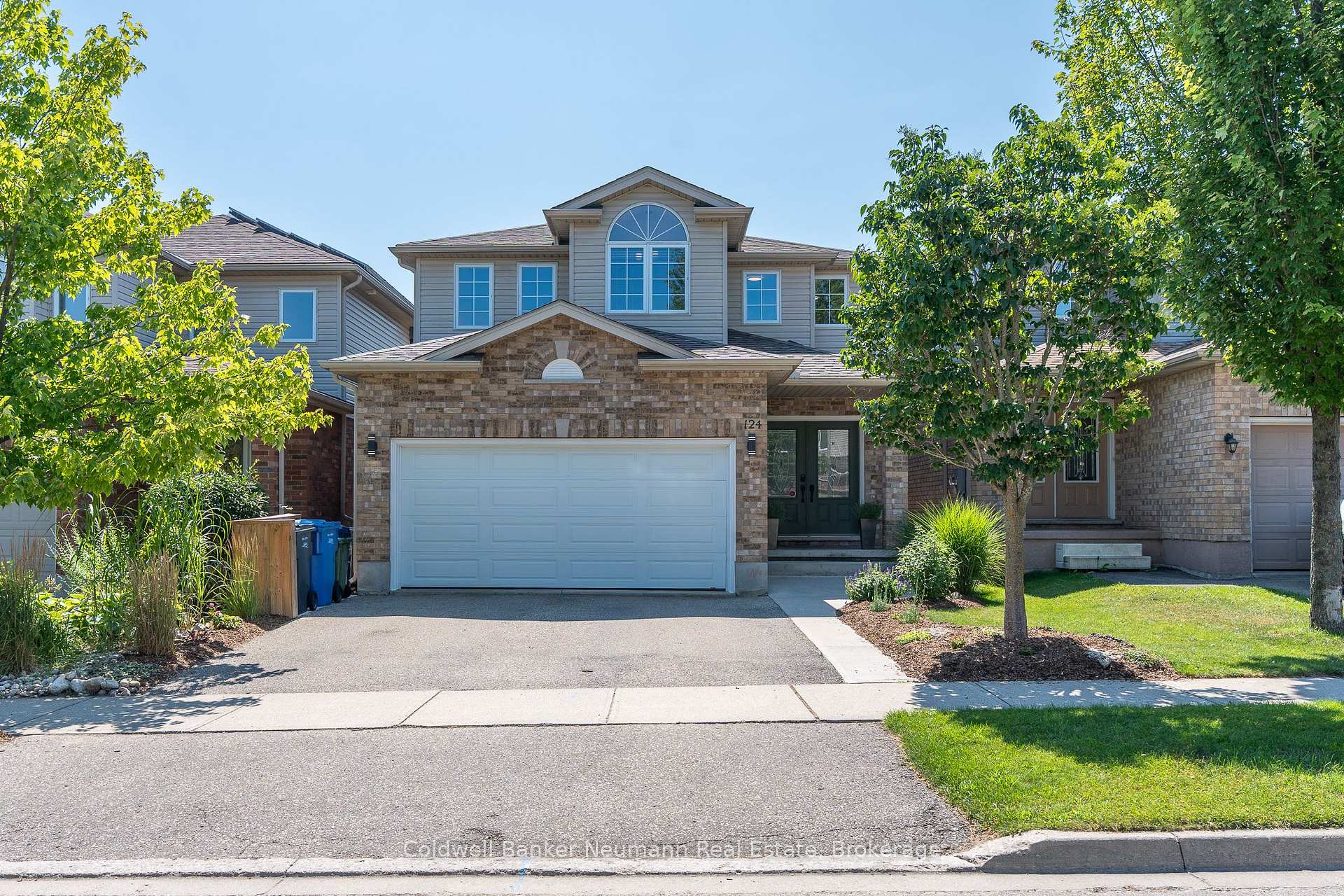 Photo 1 of 124 Clough Crescent, Guelph, Pineridge/Westminster Woods — HOMEH