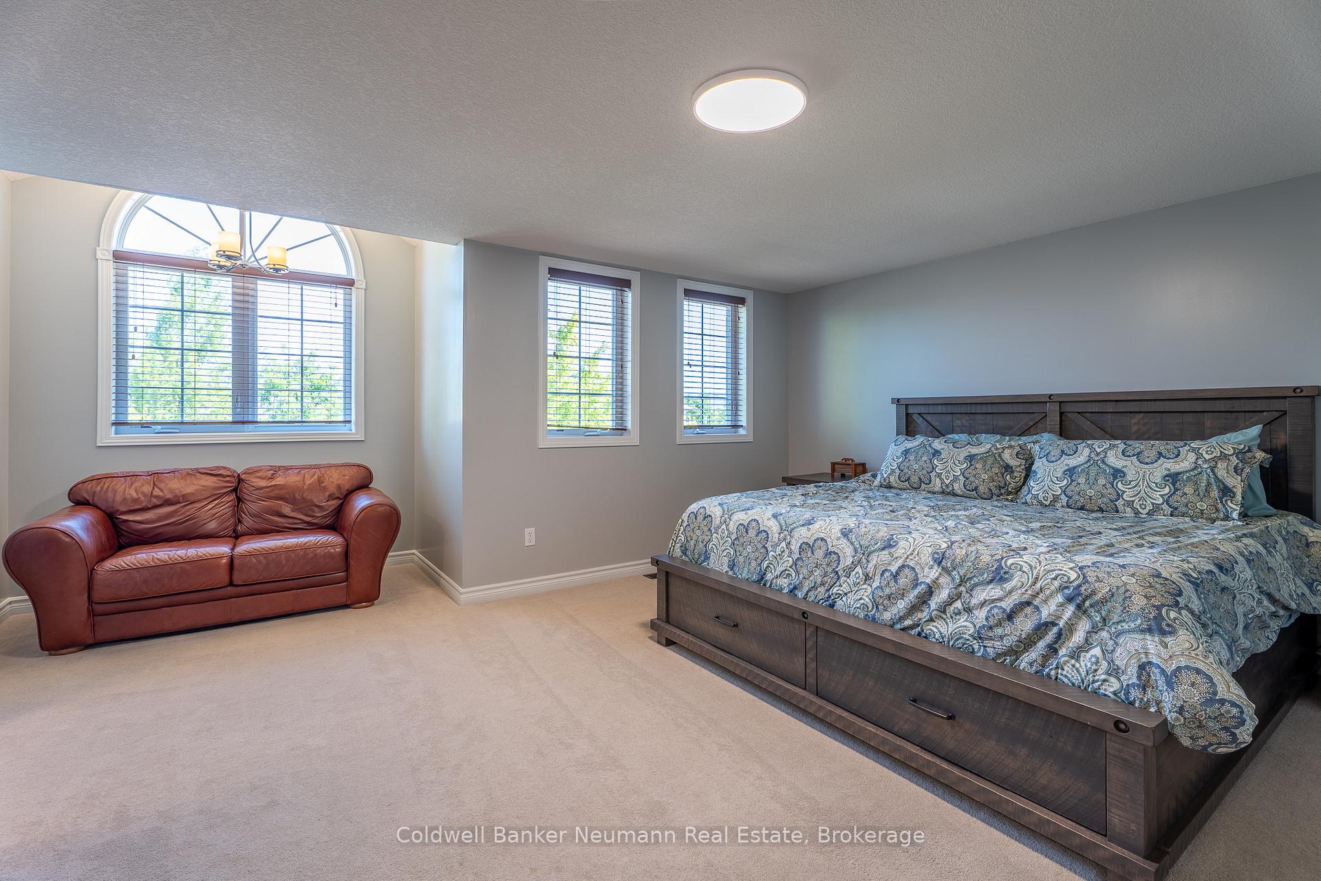 Photo 17 of 124 Clough Crescent, Guelph, Pineridge/Westminster Woods — HOMEH