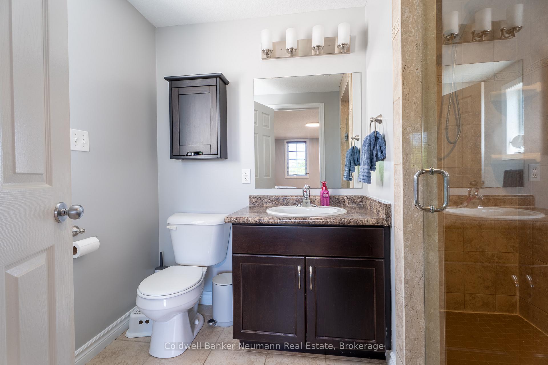 Photo 19 of 124 Clough Crescent, Guelph, Pineridge/Westminster Woods — HOMEH
