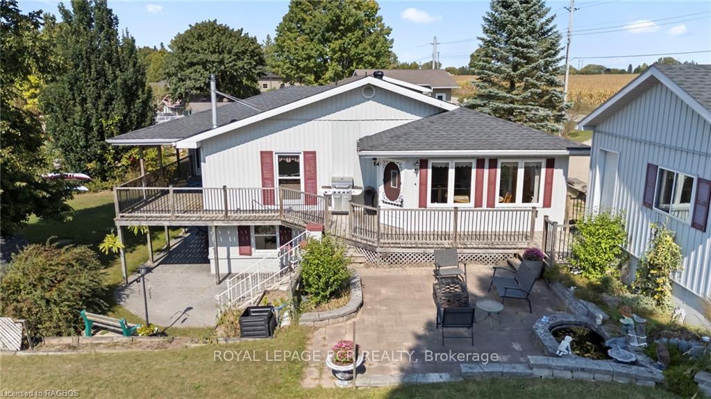 Photo 4 of 834 Marl Lake Road 8, Brockton — HOMEH