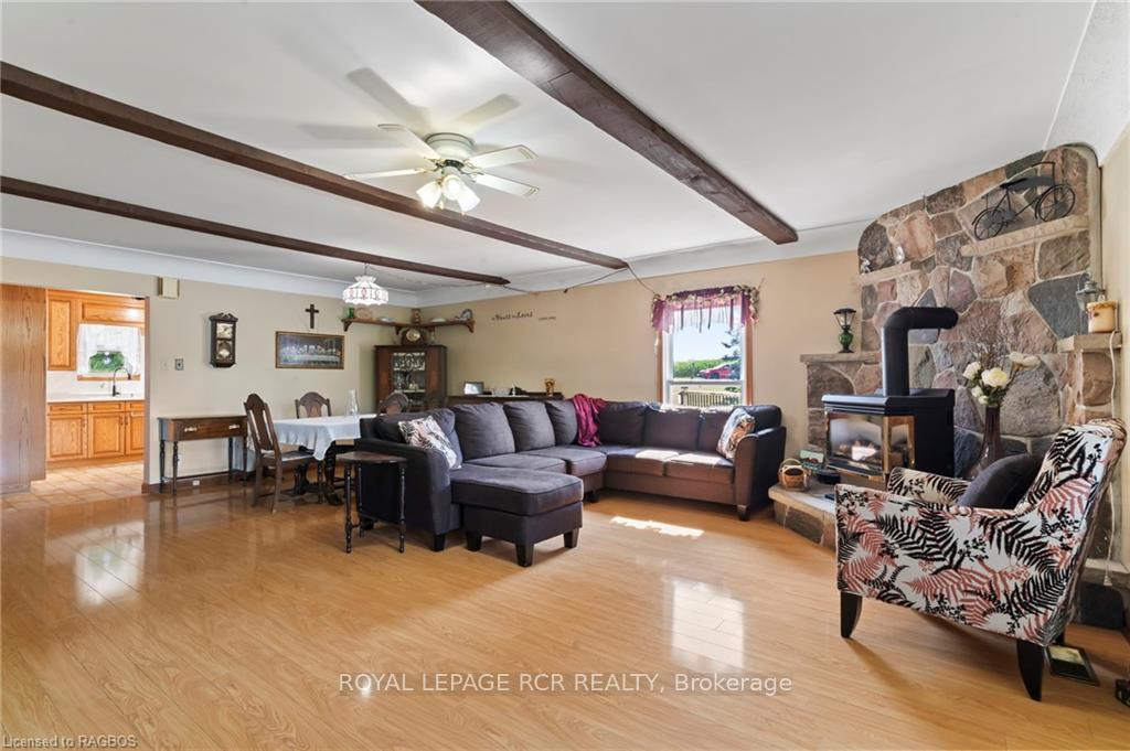 Photo 18 of 834 Marl Lake Road 8, Brockton — HOMEH