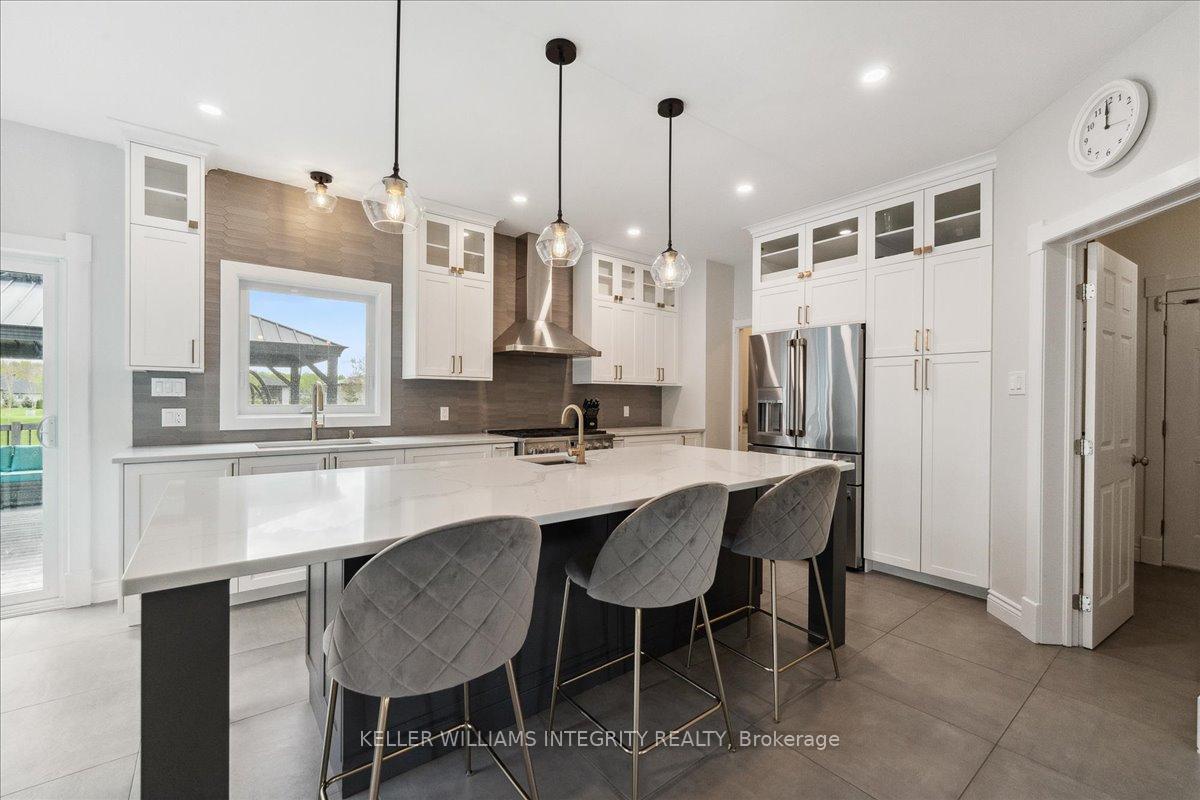 Photo 8 of 7010 Donwel Drive, Ottawa, Greely — HOMEH