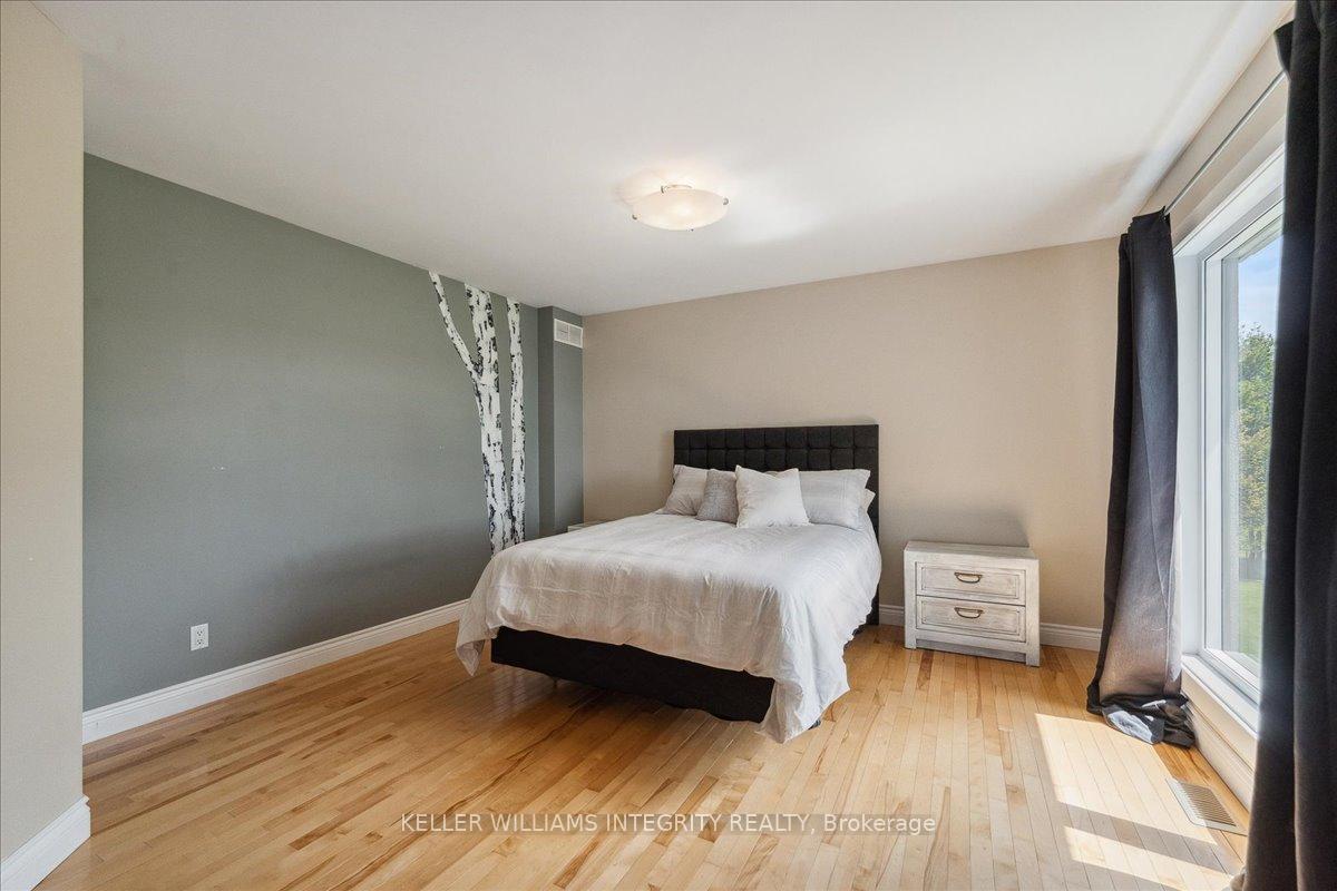Photo 23 of 7010 Donwel Drive, Ottawa, Greely — HOMEH