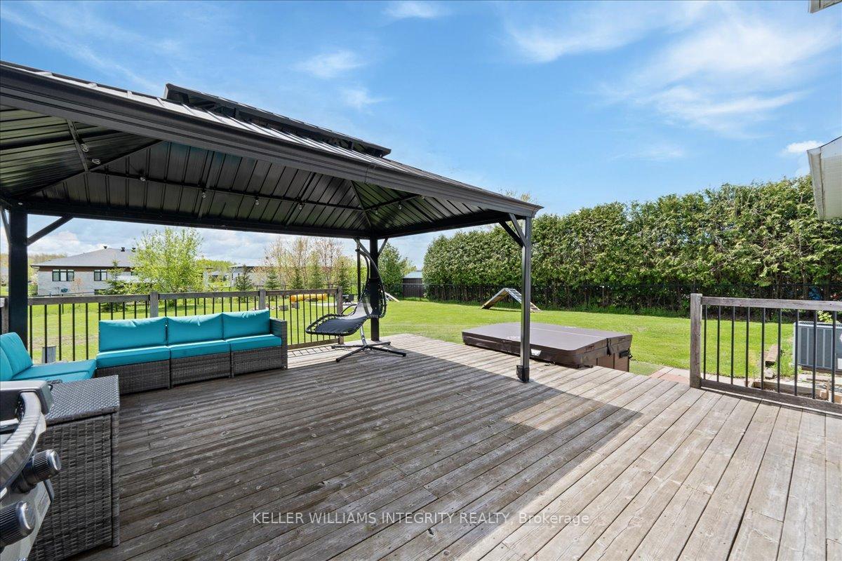 Photo 32 of 7010 Donwel Drive, Ottawa, Greely — HOMEH