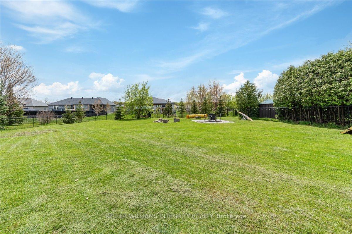 Photo 33 of 7010 Donwel Drive, Ottawa, Greely — HOMEH