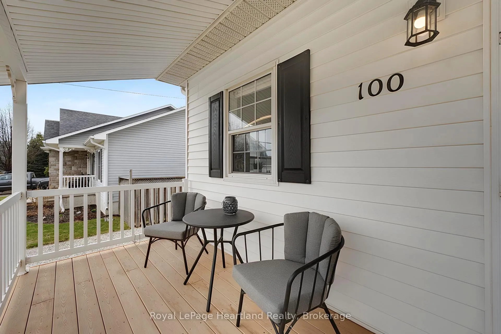 Photo 5 of 100 Arthur Street, Goderich, Goderich (Town) — HOMEH