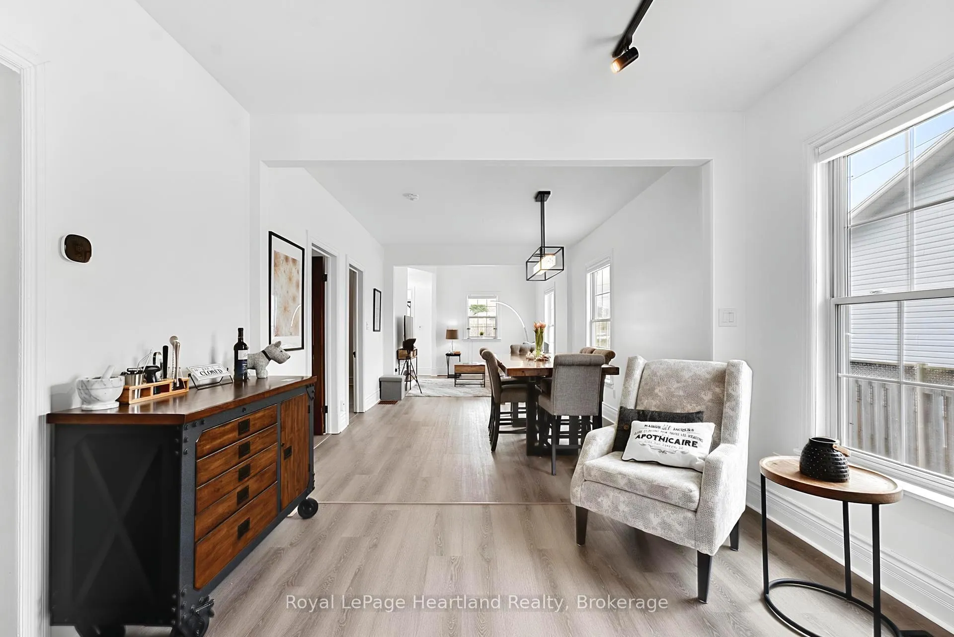 Photo 14 of 100 Arthur Street, Goderich, Goderich (Town) — HOMEH