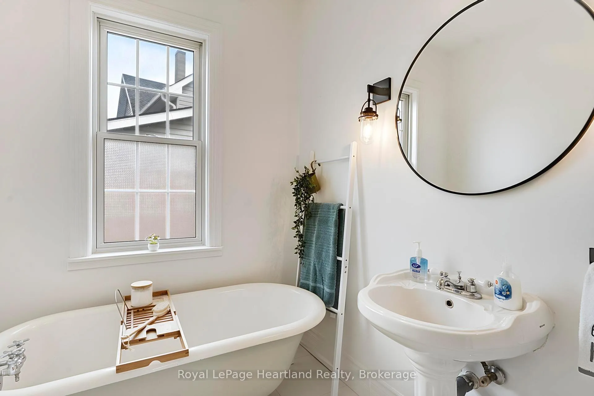 Photo 20 of 100 Arthur Street, Goderich, Goderich (Town) — HOMEH