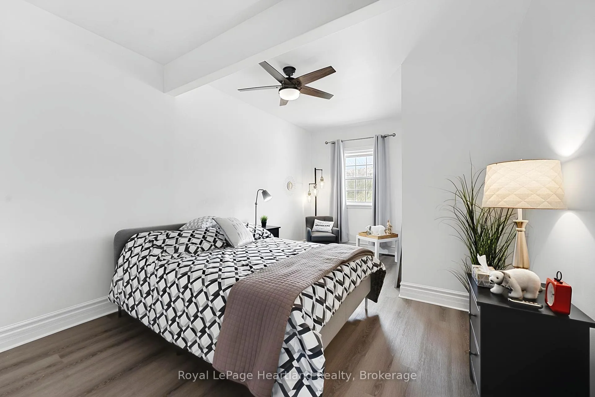 Photo 21 of 100 Arthur Street, Goderich, Goderich (Town) — HOMEH