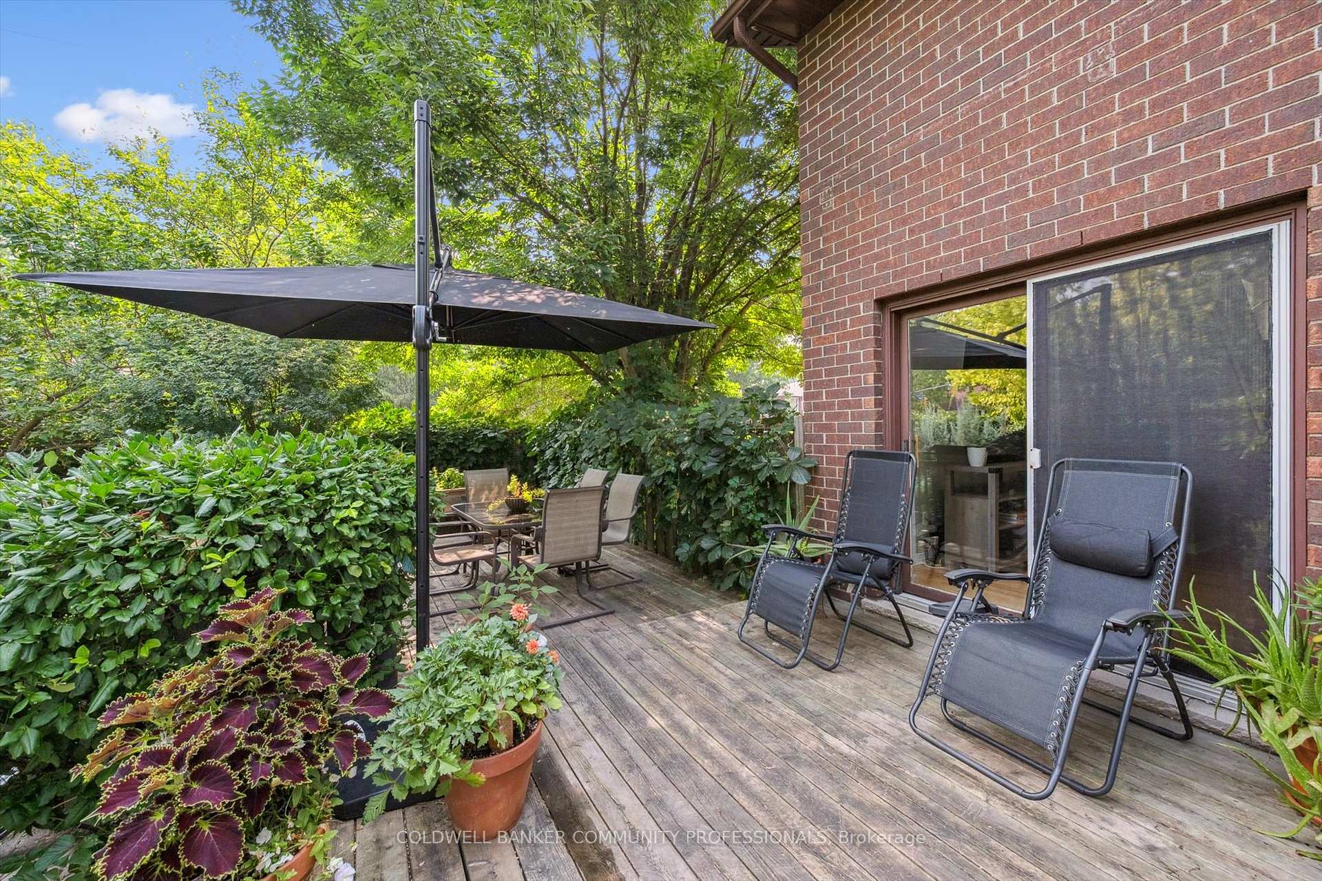 Photo 38 of 1 Thornhill Drive, Guelph, Willow West/Sugarbush/West Acres — HOMEH