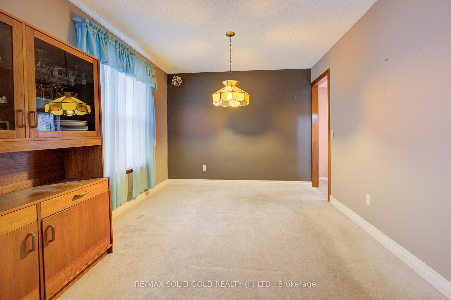 Photo 9 of 24 Margaret Avenue, Grimsby, Grimsby Beach — HOMEH