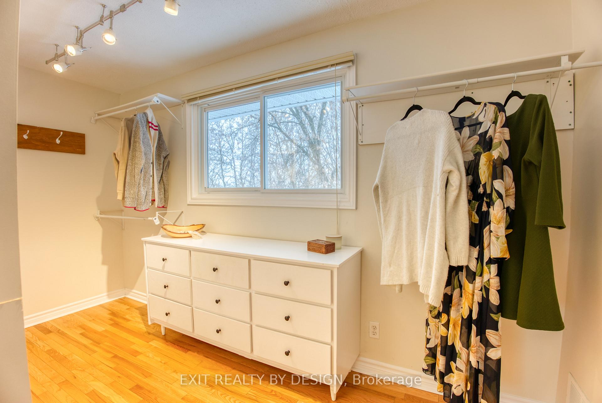 Photo 12 of 7055 Marco Street, Ottawa, Greely — HOMEH
