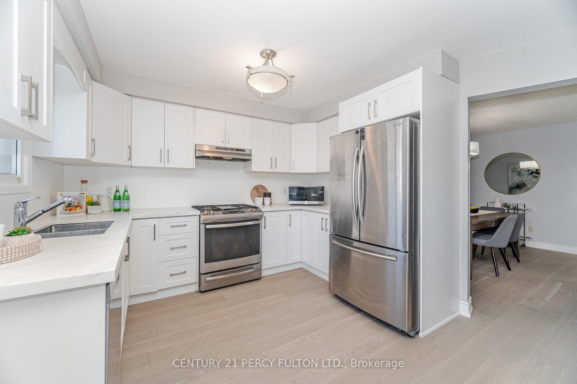 Photo 13 of 14 Keeble Crescent, Ajax, Central — HOMEH