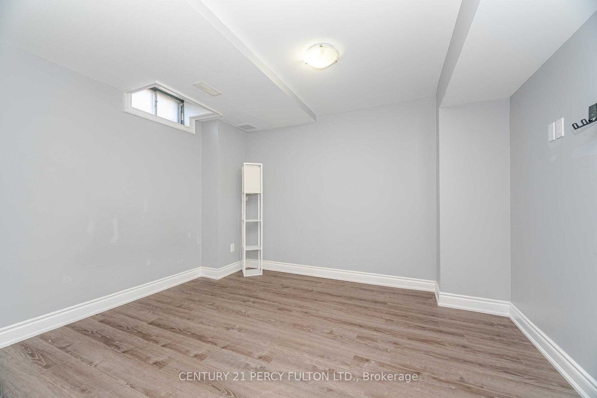 Photo 32 of 14 Keeble Crescent, Ajax, Central — HOMEH